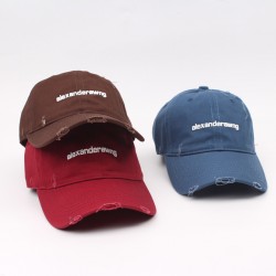 Women's baseball cap, versatile and casual, letter-embroidered soft-top sun hat, curved brim, flattering, small couple's hat for women