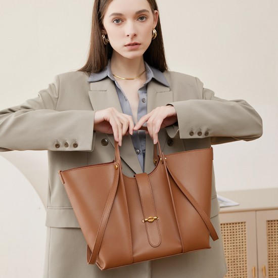 Strict Genuine Leather Chanel-Style Diamond-Chain Bucket Bag, 2025 New High-End Niche Crossbody Shoulder Bag