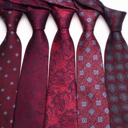 Burnous retro ties for men, grooms, weddings, and weddings. Yarn-dyed polyester business tie manufacturer.