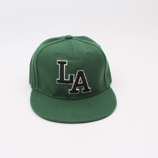 A versatile flat-brim hip-hop hat with embroidered letters, a fashionable street dance brand sun protection hat.