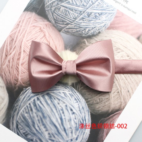 2025 new pink textured bow ties for men and women, polyester yarn-dyed, fashionable and versatile bow ties, manufacturer in stock in Shengzhou
