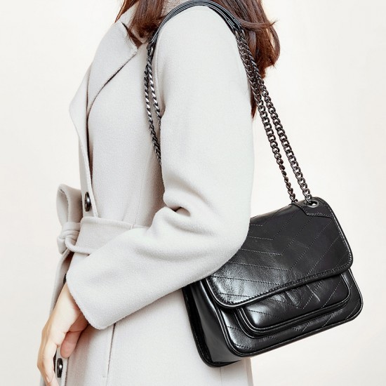 A new, stylish, versatile 2025 genuine leather women's bag, a stylish, autumn/winter genuine leather underarm shoulder bag.