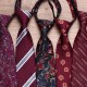 Lei'er lazy zipper tie, men's casual wedding tie, burgundy, easy-pull tie, factory in stock and wholesale. Lei'er lazy zipper tie, men's casual wedding tie, burgundy, easy-pull tie, factory in stock and wholesale.
