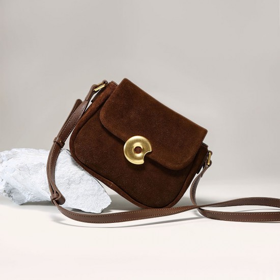 Yan Xiaofang women's bags, 2025 spring/summer new niche design, French retro textured frosted velvet commuter bag