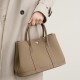 2025 new style genuine leather women's bags, single-shoulder crossbody tote bags, versatile garden bags, large handbags, shopping bags, bucket bags 2025 new style genuine leather women's bags, single-shoulder crossbody tote bags, versatile garden bags, large handbags, shopping bags, bucket bags