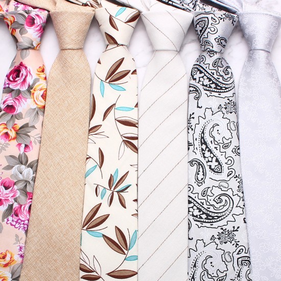 Polyester cashew flower classic men's 8cm tie, men's khaki business casual wedding dinner tie.