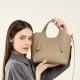2025 new style genuine leather bags, commuter bags for women, mother's bags, luxurious and stylish handbags, shoulder bags, and crossbody bags