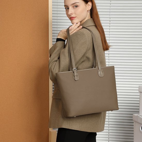 Large Capacity Genuine Leather Tote Bag, 2025 Spring/Summer New Style, High-End Niche Shoulder Bag, Fashionable and Versatile Bucket Bag Large Capacity Genuine Leather Tote Bag, 2025 Spring/Summer New Style, High-End Niche Shoulder Bag, Fashionable and Versatile Bucket Bag