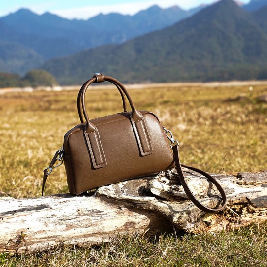 2025 Spring/Summer new genuine leather women's bags, retro crossbody bags, commuter handbags, niche, high-quality shoulder bags