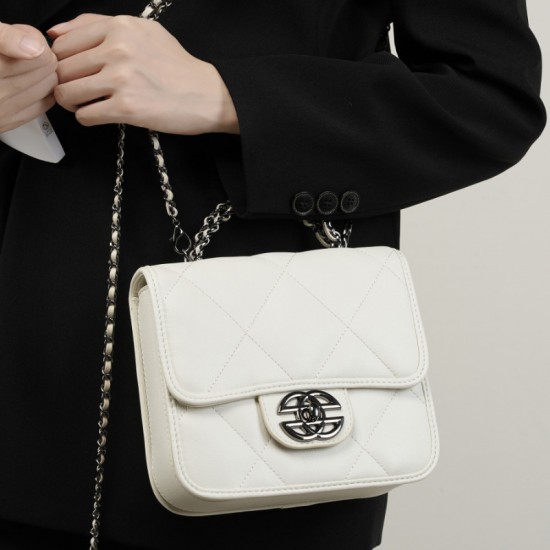 Strict commuter handbag, 2025 new cowhide underarm bag, niche shoulder crossbody small square bag