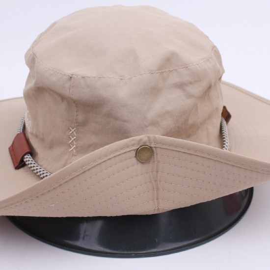 Foreign hip-hop baseball cap, flat brim, casual hat, fashionable embroidered lettering, trendy brand cap with sun protection Foreign hip-hop baseball cap, flat brim, casual hat, fashionable embroidered lettering, trendy brand cap with sun protection