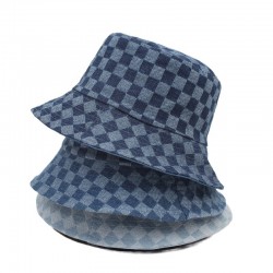 Reversible, whale print bucket hats from overseas, outdoor sun protection, and round-brimmed sun hats for students and couples.