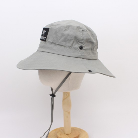 Overseas black and white panda bucket hat, Korean style, versatile reversible bucket hat, student couple's sun hat, frog hat.
