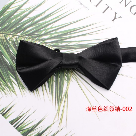 2025 Spring/Summer new solid-color black men's groom and groomsmen wedding bow ties, factory-in-stock wholesale.