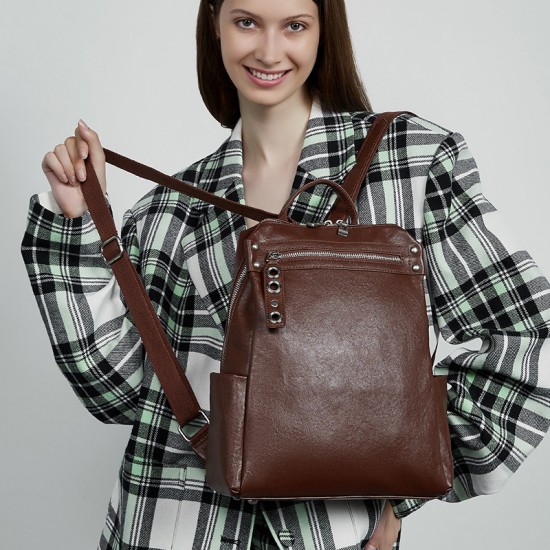 2025 new large-capacity, lightweight, niche genuine leather women's travel backpacks