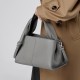 Women's vintage classic, cross-border trade manufacturer, top-grain cowhide, niche, fashionable women's bags. Bags