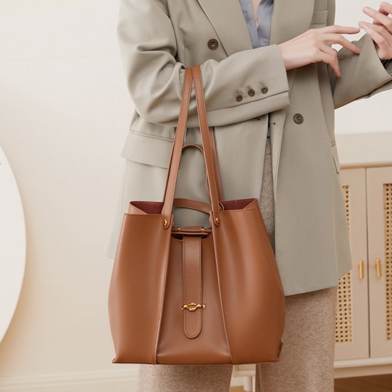 Strict Genuine Leather Chanel-Style Diamond-Chain Bucket Bag, 2025 New High-End Niche Crossbody Shoulder Bag