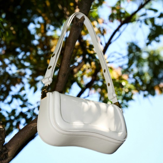 Genuine leather underarm tofu bag, simple, stylish, trendy, street-inspired, popular, niche crossbody bag