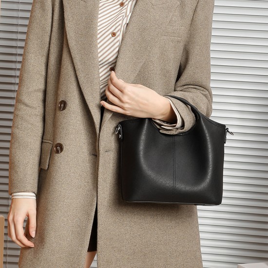 High-Quality Cowhide Half-Moon Bag, Fashionable Crescent Underarm Bag, 2025 New Genuine Leather Casual Shoulder Crossbody Bag