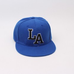 A versatile flat-brim hip-hop hat with embroidered letters, a fashionable street dance brand sun protection hat.