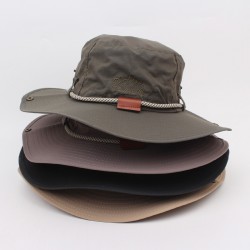 Foreign hip-hop baseball cap, flat brim, casual hat, fashionable embroidered lettering, trendy brand cap with sun protection