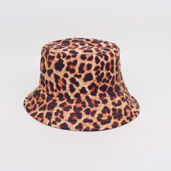 Overseas reversible leopard print bucket hat, spring and summer outdoor sun hat, versatile and personalized sun protection bucket hat.