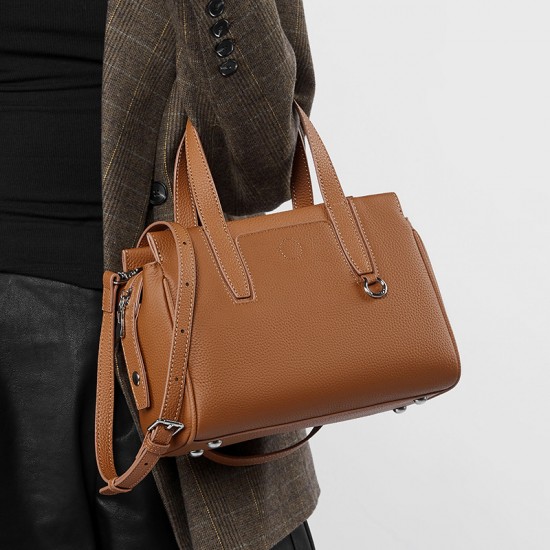 Cross-border wholesale light luxury bags, 2025 new French-style crossbody bags, small square bags, genuine leather handbags for women, commuter bags