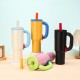 Cross-border giant 40oz handle car tumbler, dopamine color matching vacuum thermos, car portable straw cup