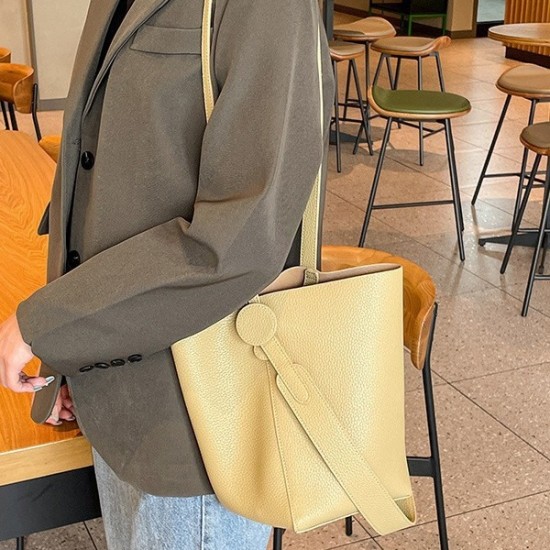 Yan mobile phone bag, women's 2025 new summer genuine leather women's bag, versatile, lightweight, mini, high-end